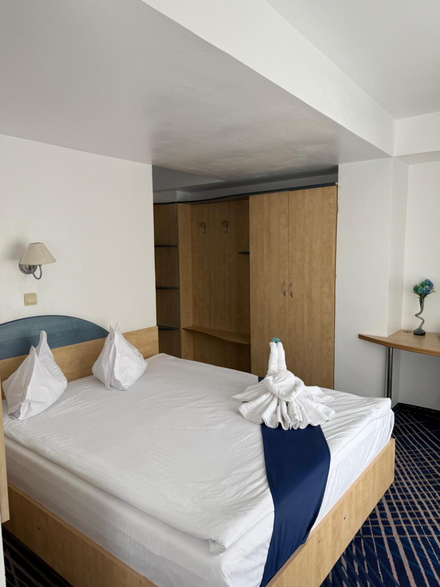 Briza Boutique Hotel Mamaia Bagian luar foto